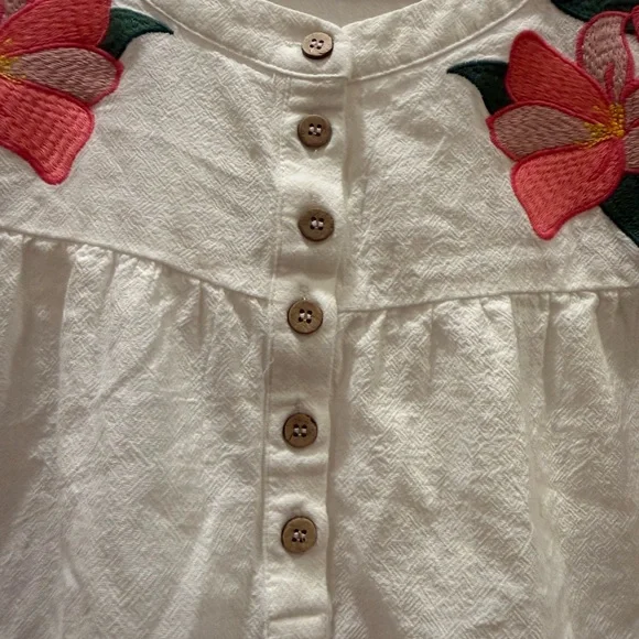 Oddi 100% Cotton Women's White Floral Embroidered Short Sleeve Top - Picture 4 of 9